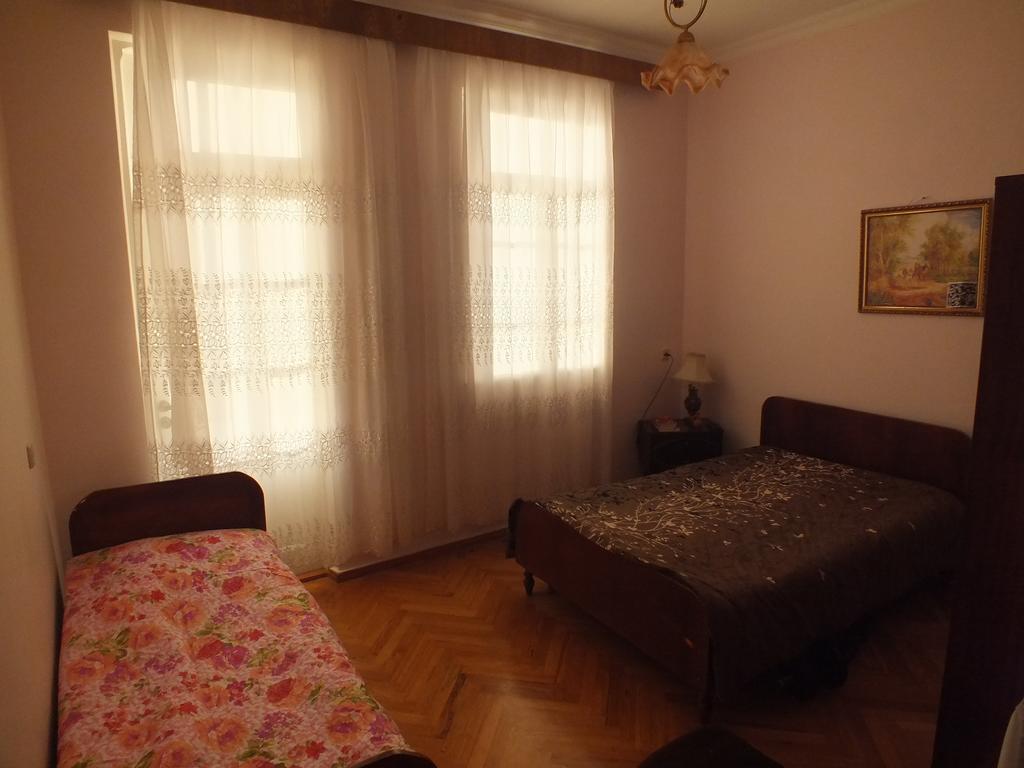 Guest House Lazuri 사르피 외부 사진